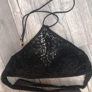 (W) black halter Jessica Simpson bikini top.Size M